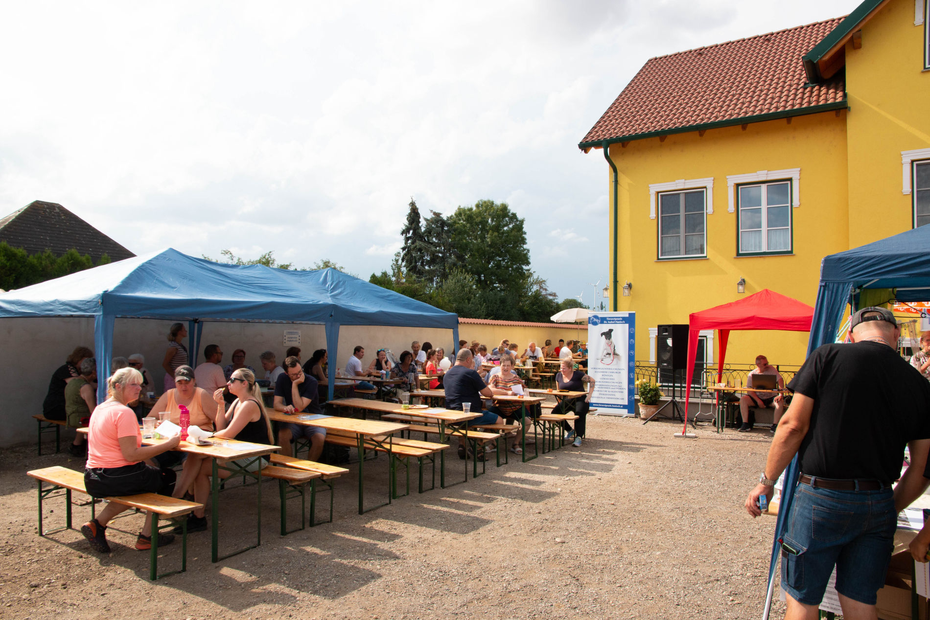 Tag der offenen Tür in der Tierarztpraxis Dr. Isabel Hanisch